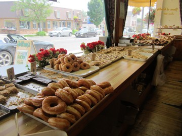 Holtom's bakery erin ontario