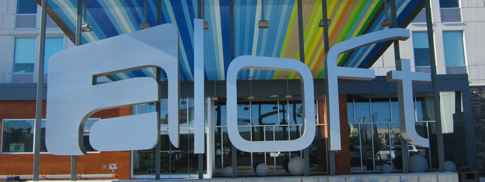 aloft hotel vaughan mills toronto boutique