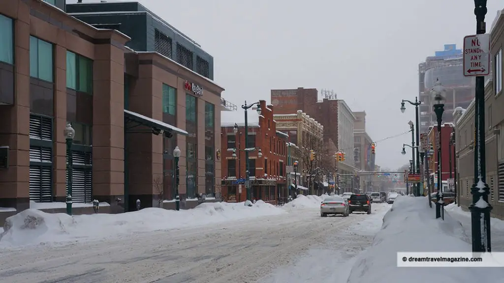 A Girls Getaway during a blizzard in Buffalo New York.