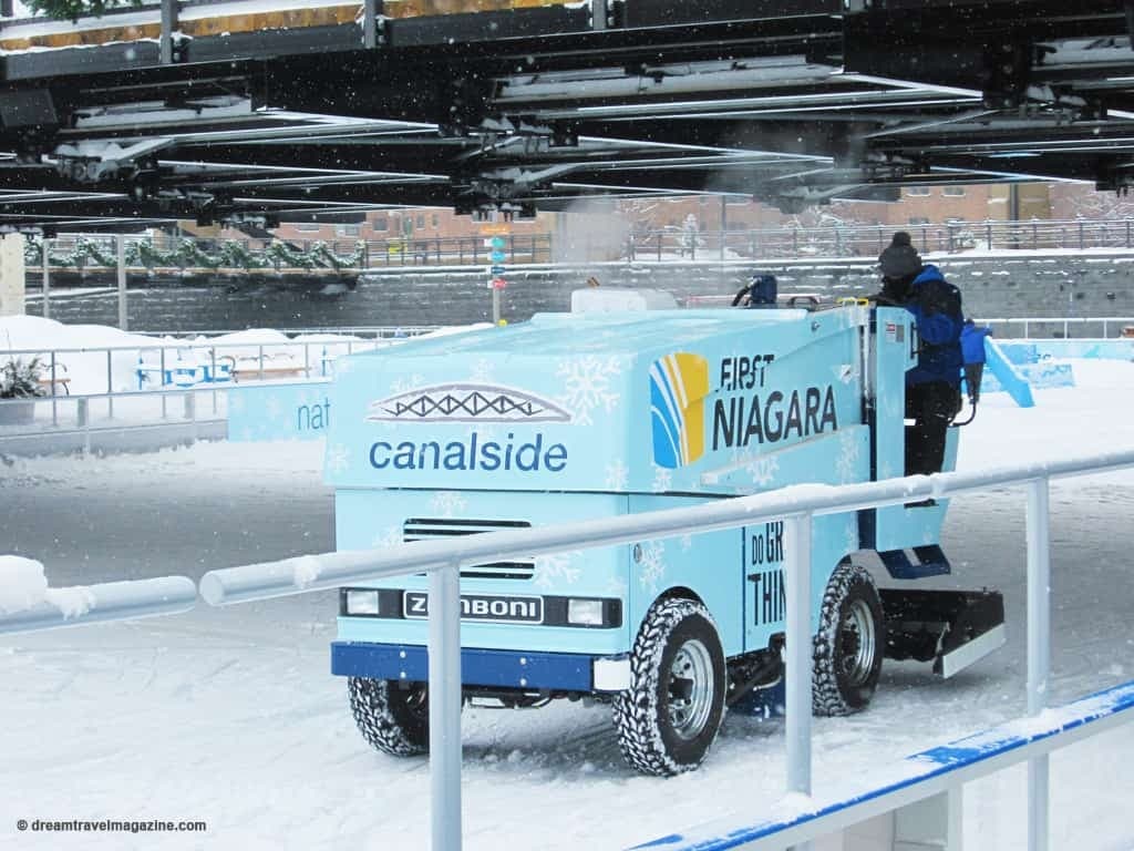 Buffalo-canalside-skating-snow-day_35