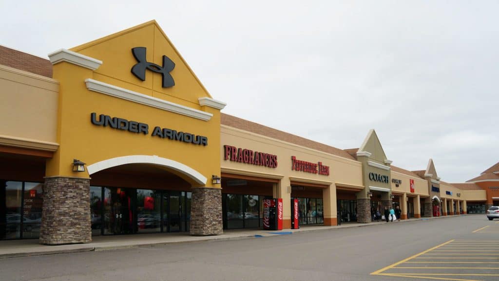 Travel Shopping: Birch Run Premium Outlets, Michigan