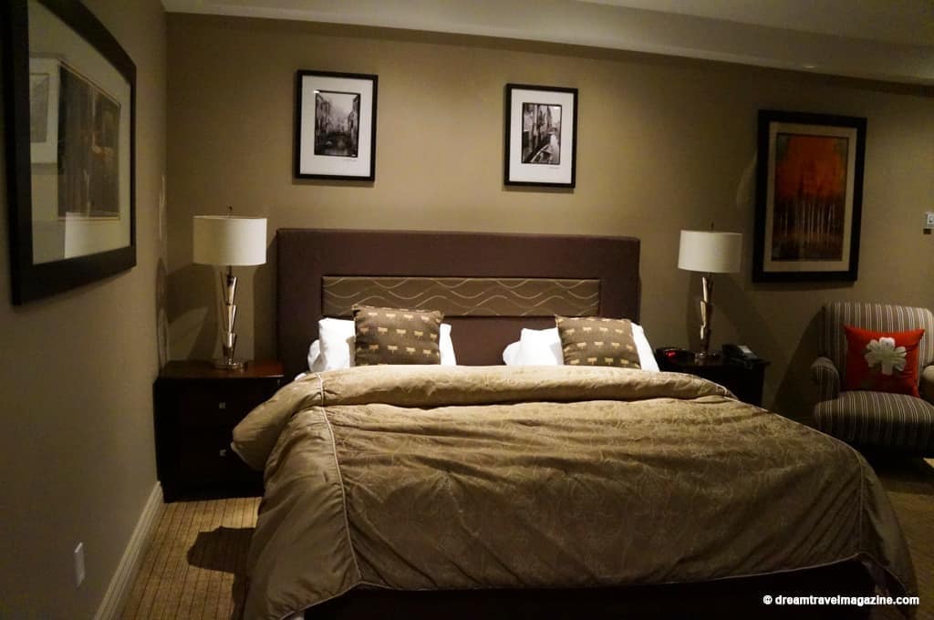 Ontario-Chatham-Retro-Suites-Hotel-review_04