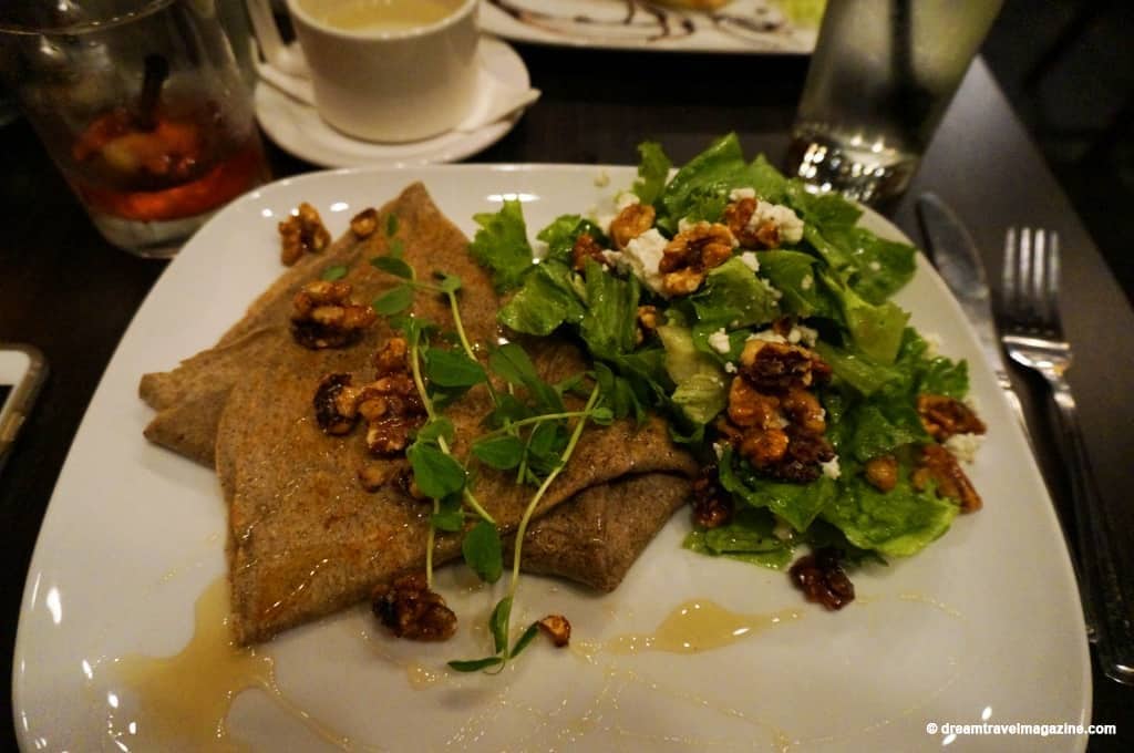 review-the-nook-creperie-restaurant-pembroke-ontario-04