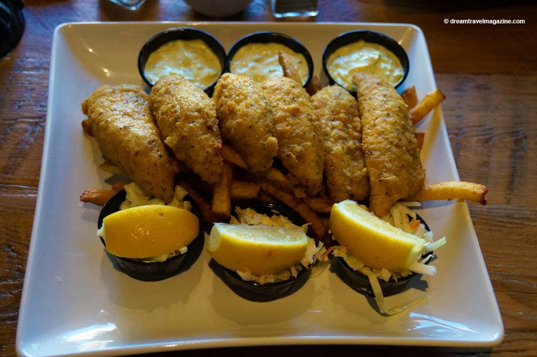 Debbs Cuisine on Queen Dunnville Ontario