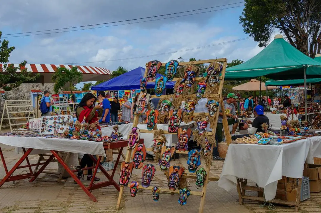 Shopping Market at Brisas Gaurdalavaca Resort Cuba