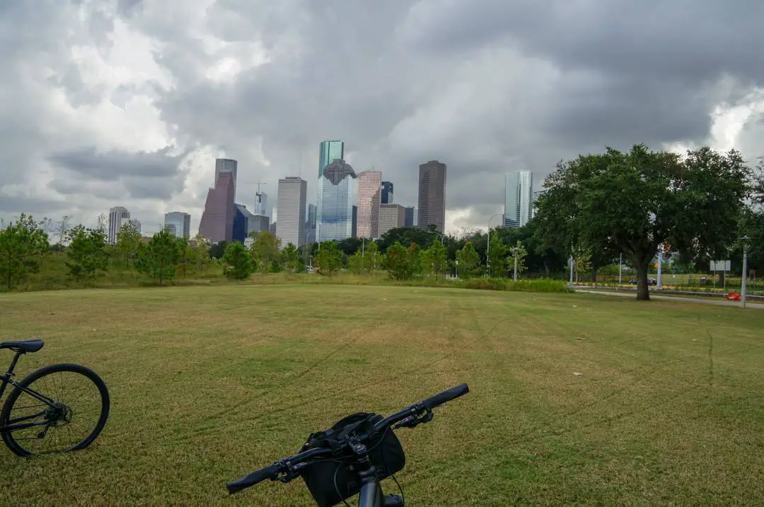 Bike tour of Buffalo Bayou Houston Houston bus tours and urban adventures
