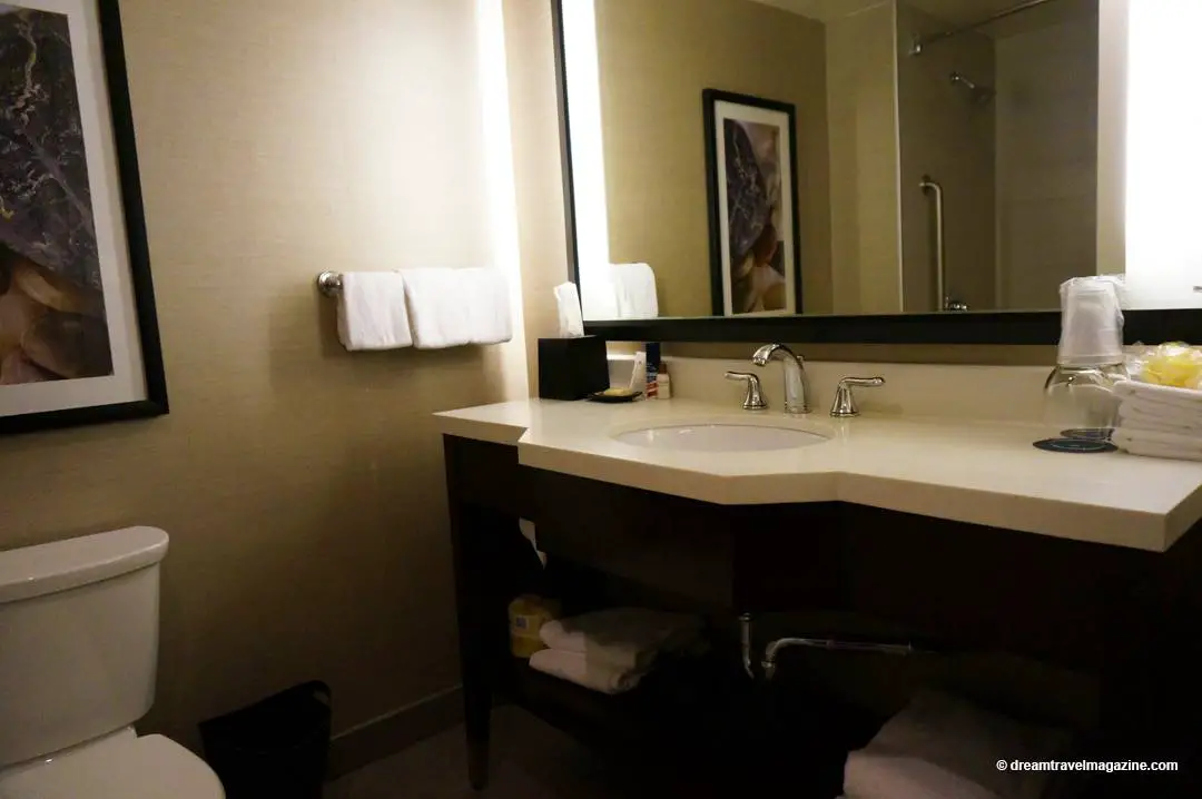 Bathroom Review Sheraton Hamilton Hotel 