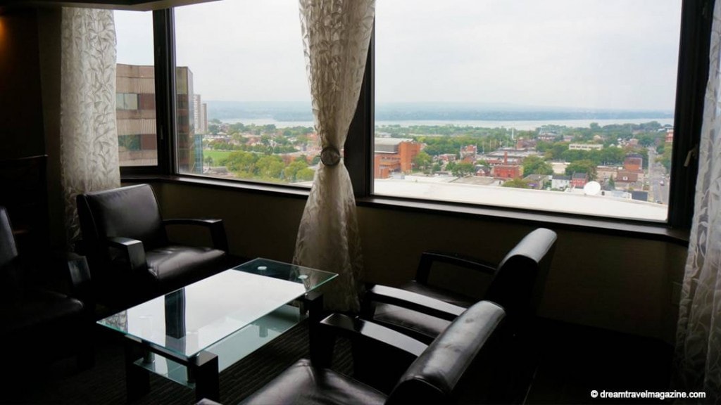 Review Sheraton Hamilton Hotel