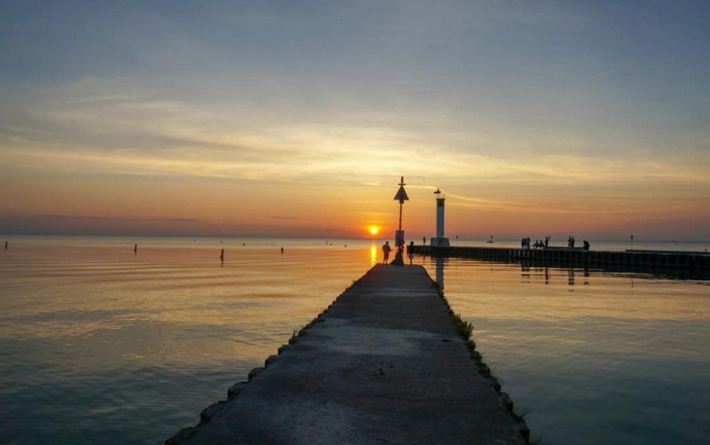 Grand Bend Ontario Beach Vacation