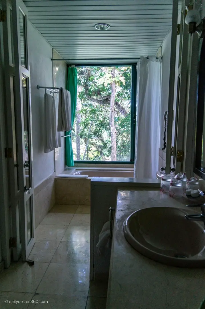 Bathroom in room Hotel Moka in Las Terrazas Eco Village Cuba