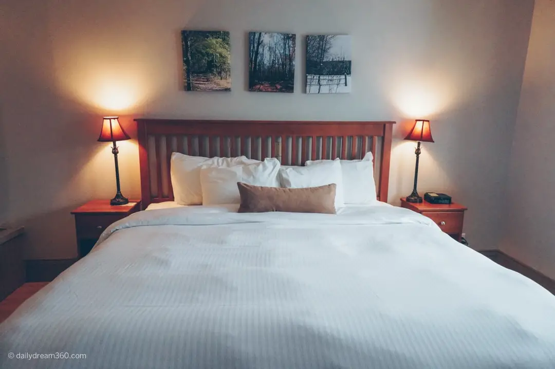 King size bed in one suite bedroom at Viamede Resort