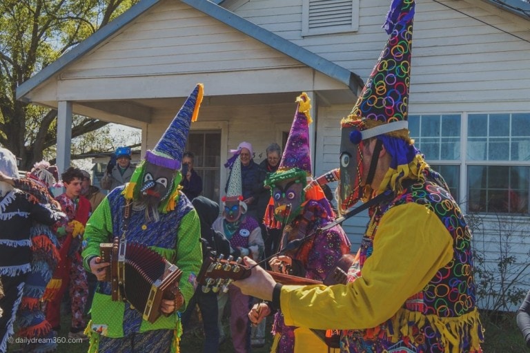 mardi gras parade lafayette la