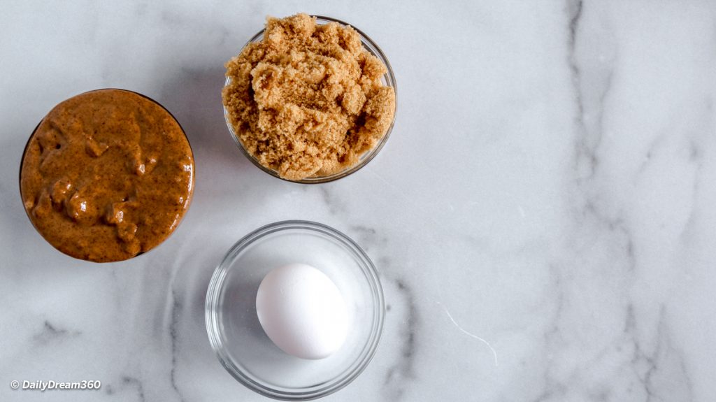Keto Almond Butter Cookies with Chocolate Recipe