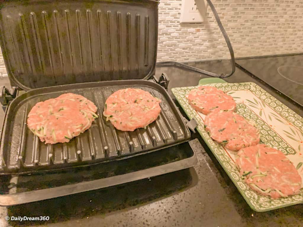 Recipe: Ground Turkey and Zucchini Burgers or Meatballs 