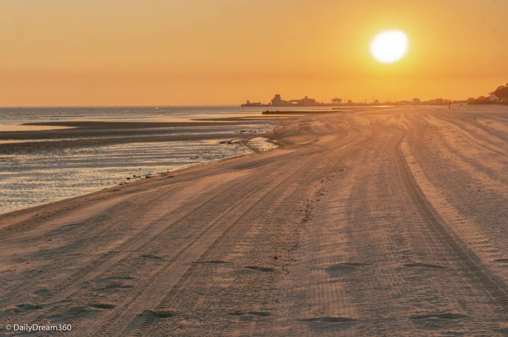 sunset on Gulfport MS beach