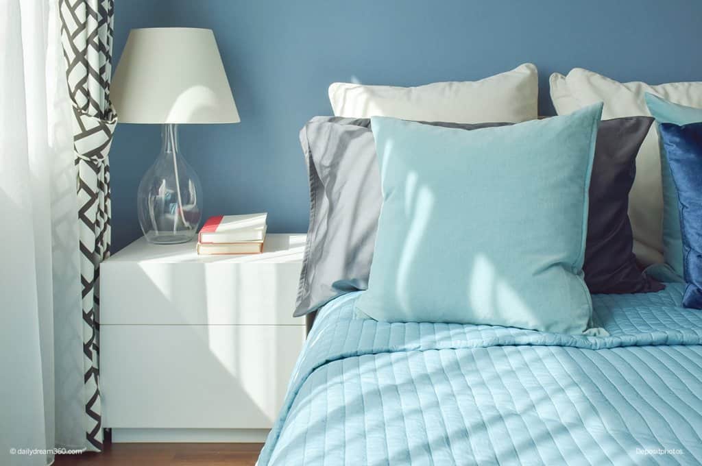 7-Day Declutter Challenge: Day 3 How to Declutter Bedrooms