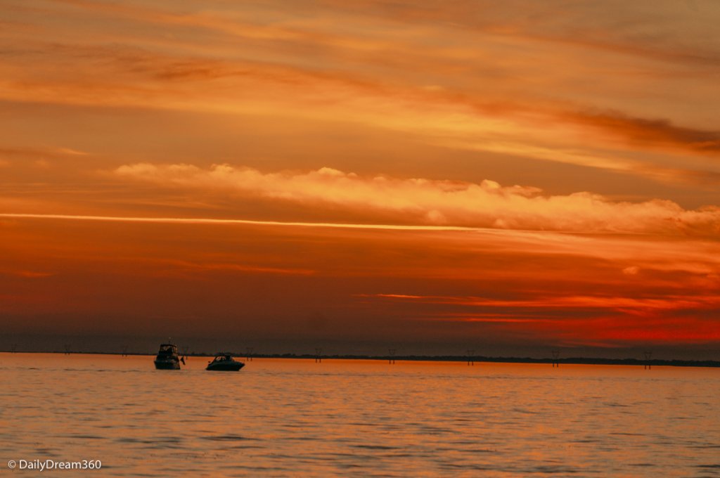 sunset on Tchefuncte River