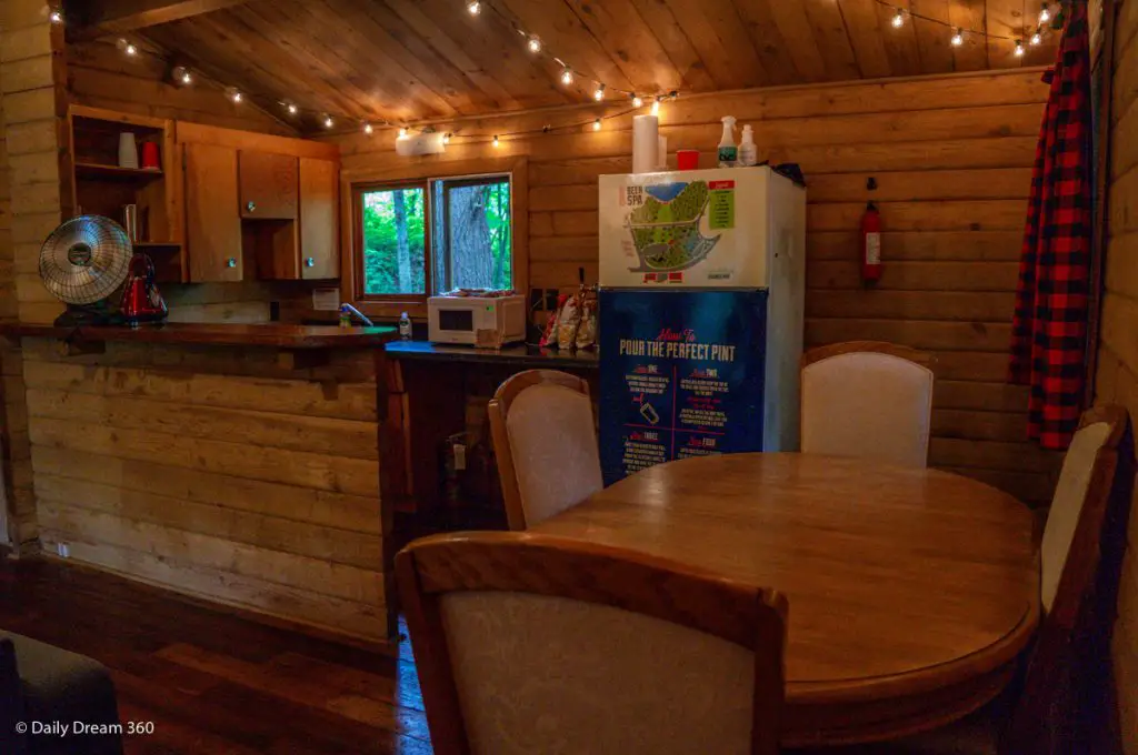 Kitchen of Muskoka Beer Spa cabin 7