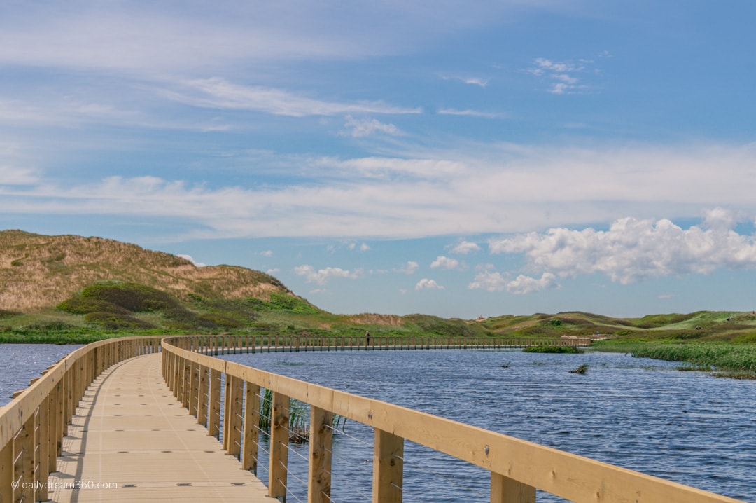 Greenwich Dunes Trail floating boardwalk