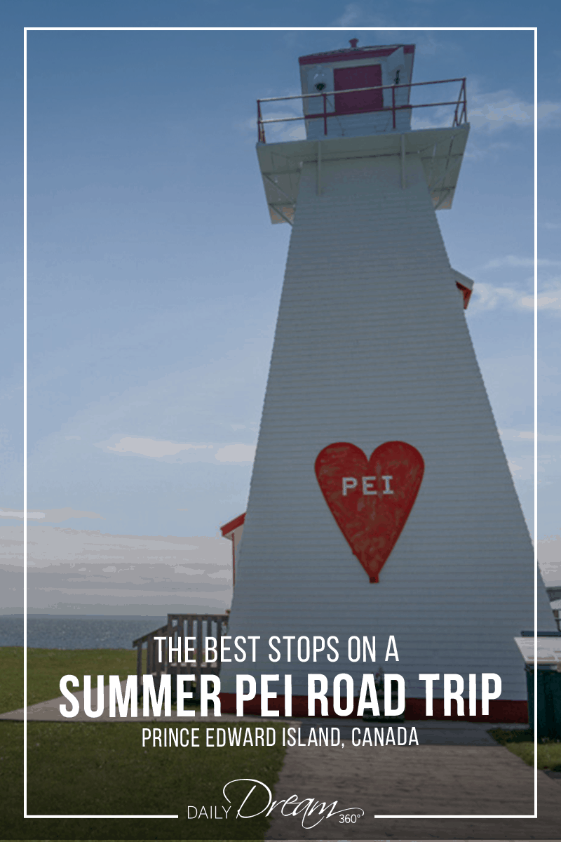 Lighthouse with Welcome to PEI sign next to Confederation Bridge